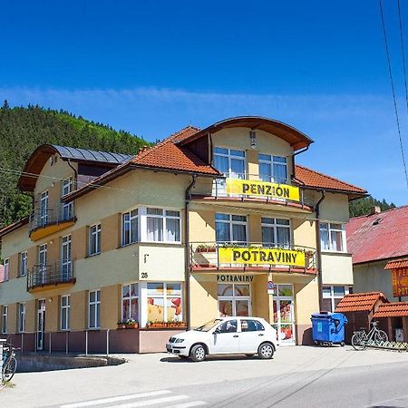 Penzion Centrum Oravsky Biely Potok Buitenkant foto