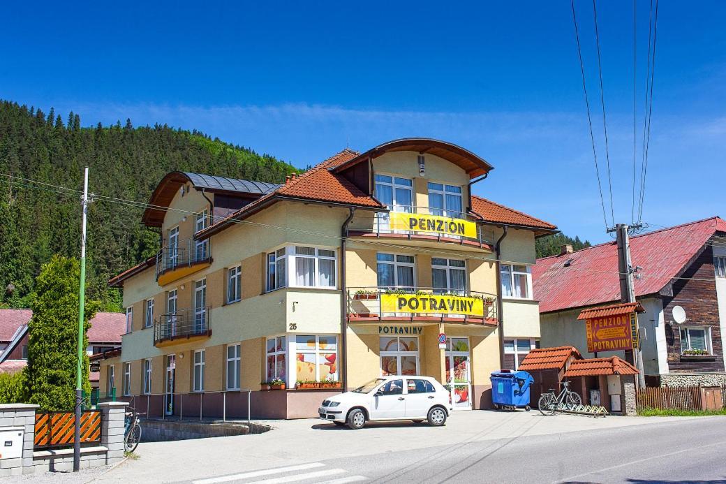 Penzion Centrum Oravsky Biely Potok Buitenkant foto