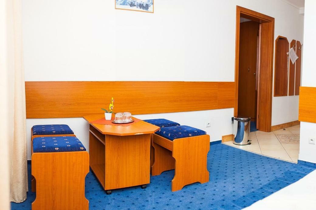 Penzion Centrum Oravsky Biely Potok Buitenkant foto